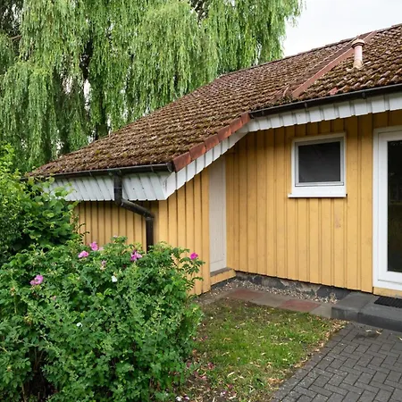 Ferienhaus Familienfreundlicher Doppelbungalow Mit Terrasse Im Mirow *