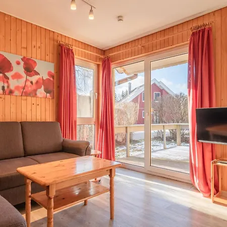 Familienfreundlicher Doppelbungalow Mit Terrasse Im Mirow *
